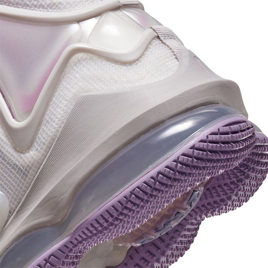 LEBRON XIX Nike | CZ0203004
