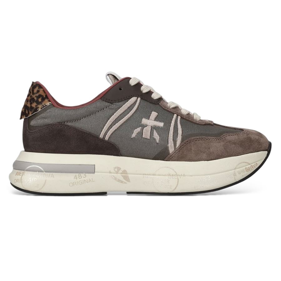 Cassie Premiata | CASSIE7003