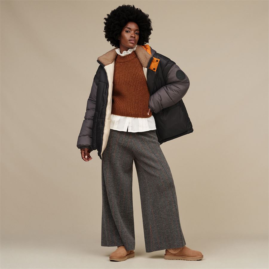 W Classic Ultra Mini Maxi Curly Ugg | 1158263CHE