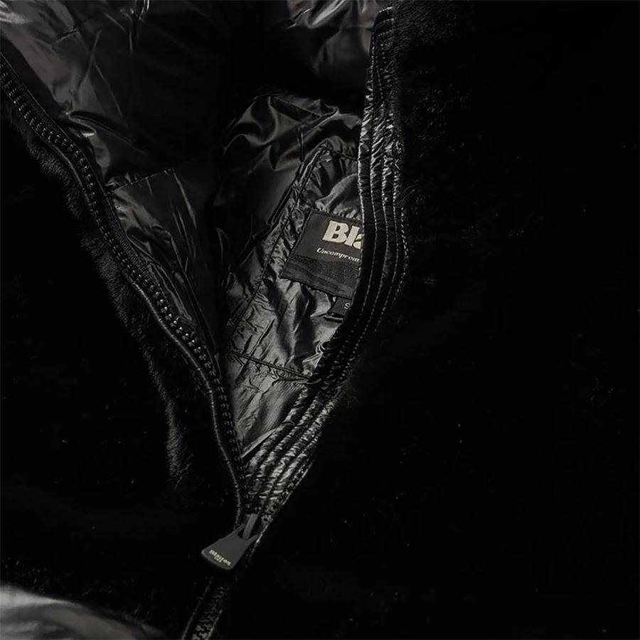  Blauer | 25WBLDC02178999