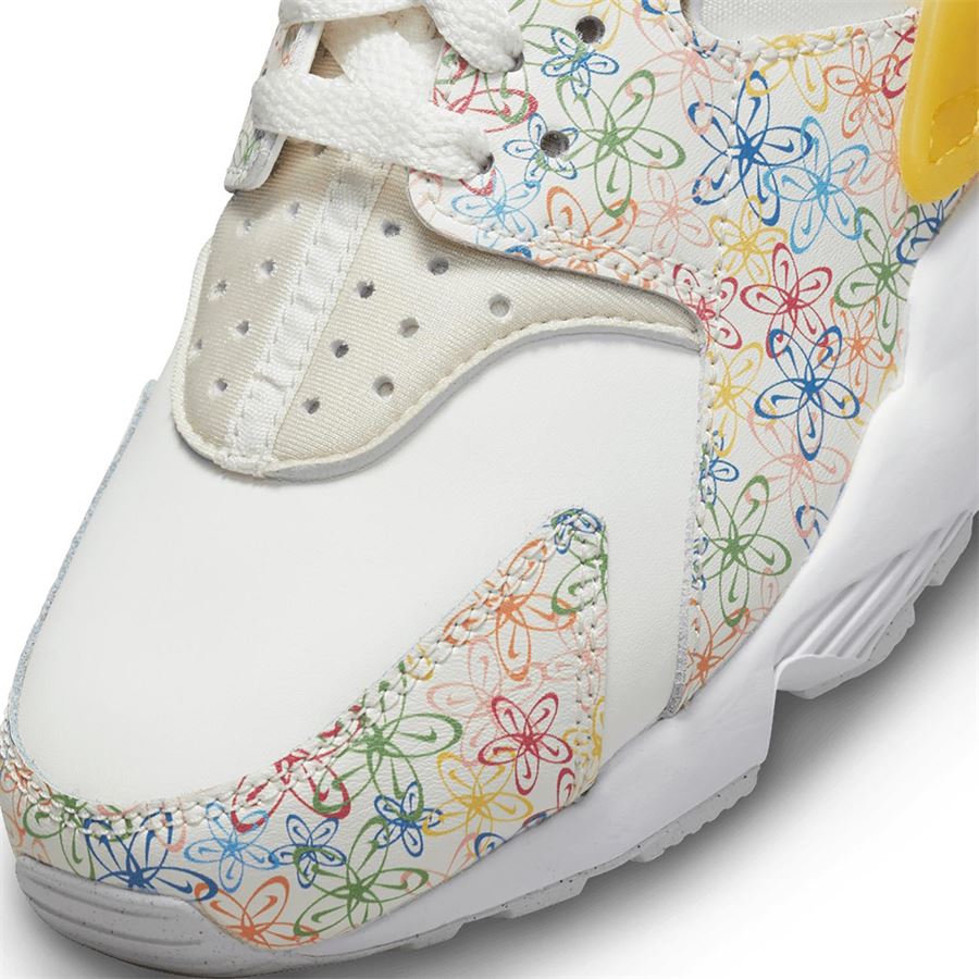 WMNS NIKE AIR HUARACHE Nike | DV3209100
