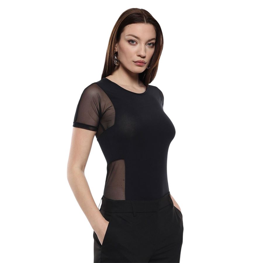 T-shirt maniche corte e trasparenze da donna Imperial | TZ29JGD1900