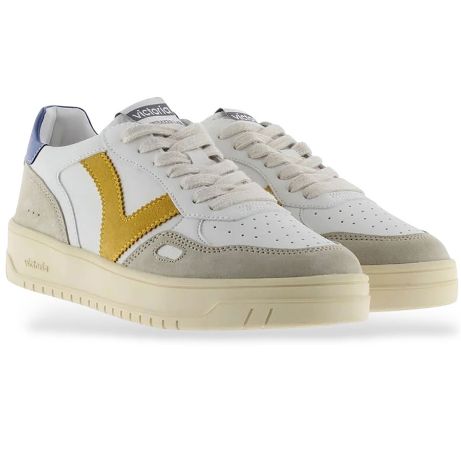  Victoria | 1257101ROYAL